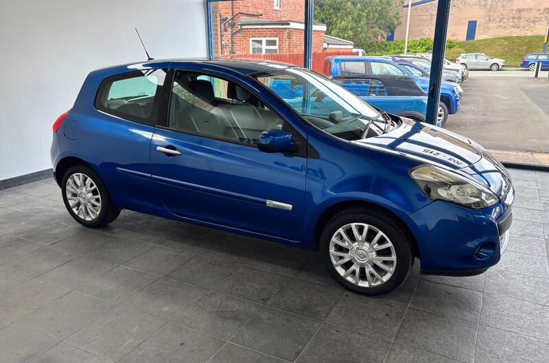 View RENAULT CLIO 1.2 Dynamique TomTom