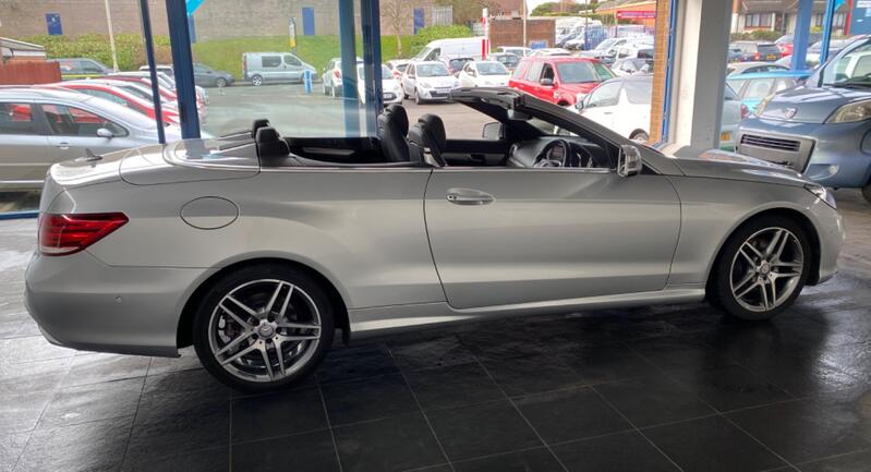 MERCEDES-BENZ E CLASS