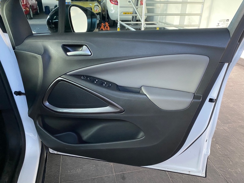 VAUXHALL CROSSLAND X
