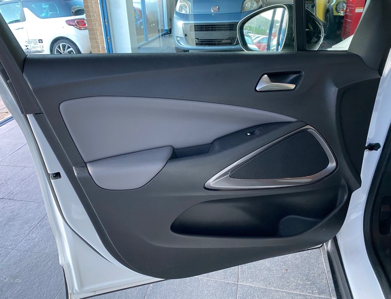 VAUXHALL CROSSLAND X