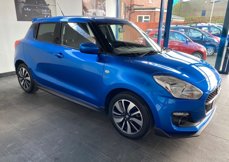 SUZUKI SWIFT